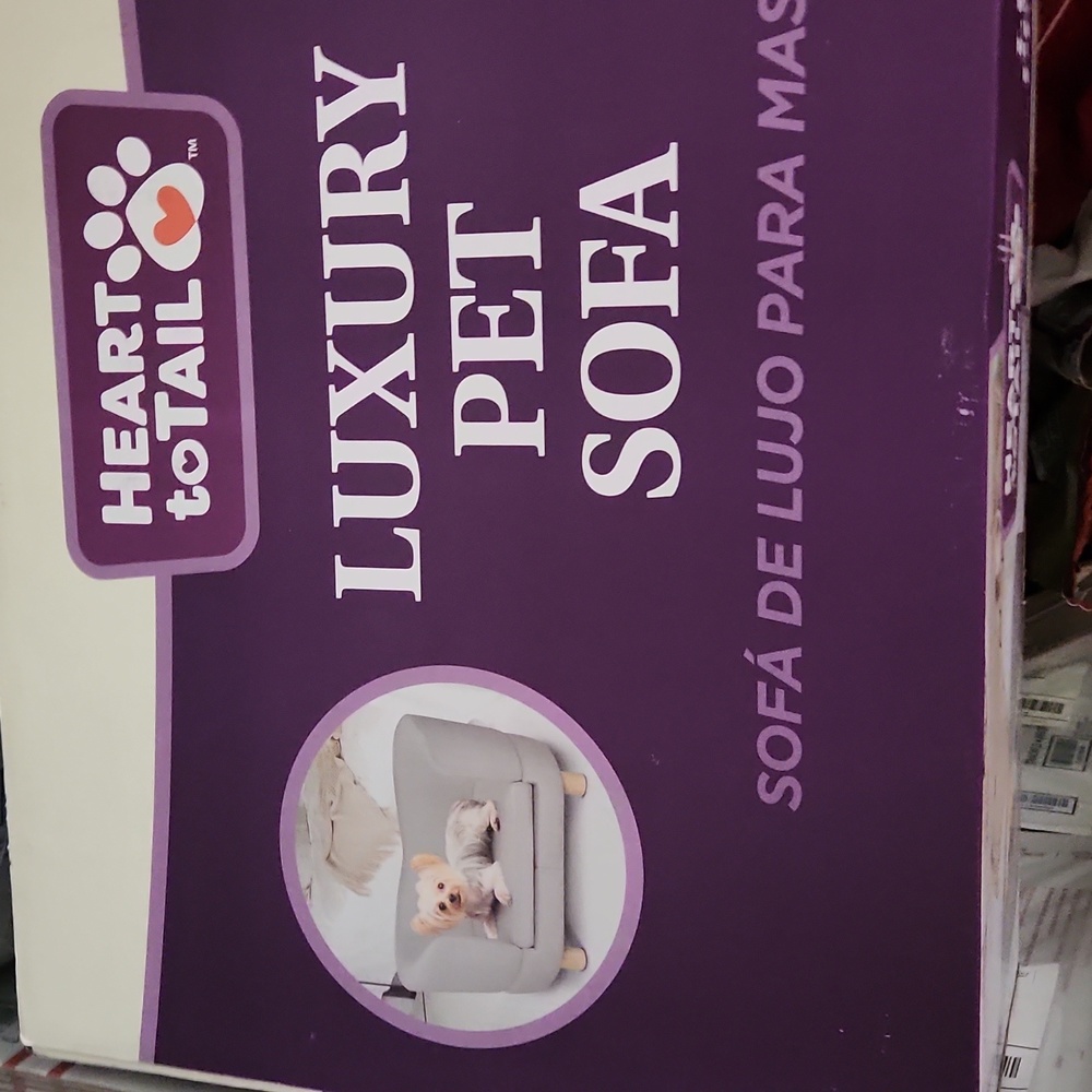 BNIB PET SOFA/LOUNGER BED-GRAY WITH LEGS.PICK UP LOCAL ONLY